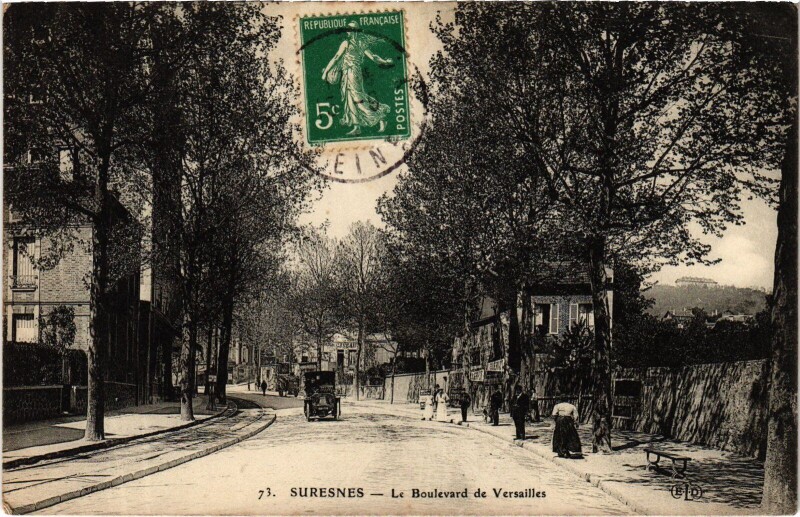 Carte postale ancienne Suresnes Boulevard de Versailles à Suresnes