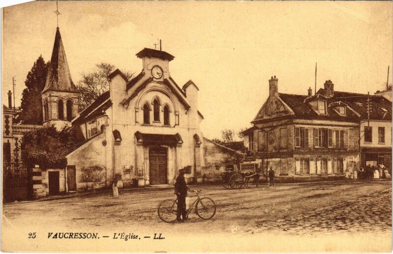 Carte postale ancienne Vaucresson Eglise à Vaucresson