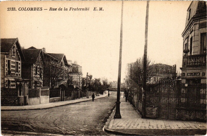 Carte postale ancienne Colombes Rue de la Fraternite à Colombes