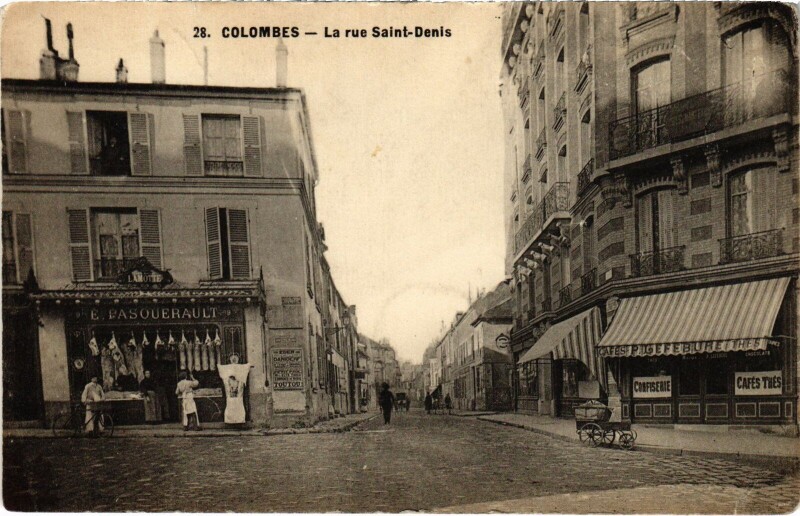 Carte postale ancienne Colombes Rue Saint-Denis à Colombes