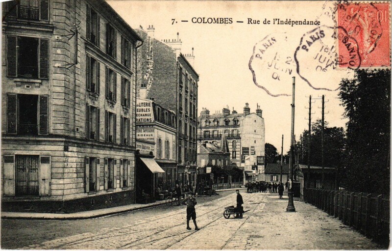 Carte postale ancienne Colombes Rue de l'Independance à Colombes