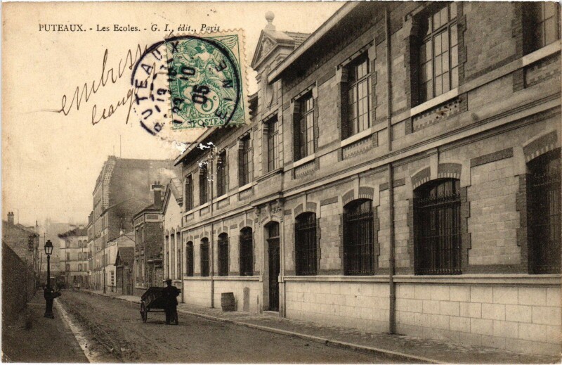 Carte postale ancienne Puteaux Les Ecoles à Puteaux