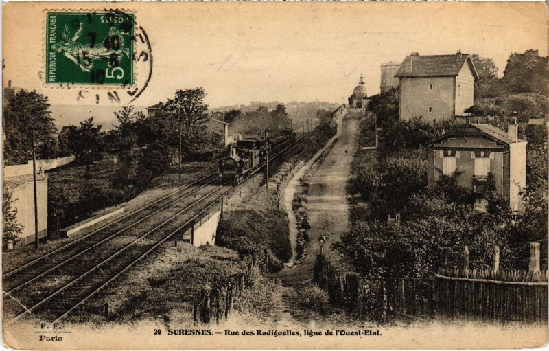 Carte postale ancienne Suresnes Rue des Raguidelles à Suresnes