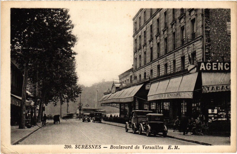 Carte postale ancienne Suresnes Boulevard de Versailles à Suresnes