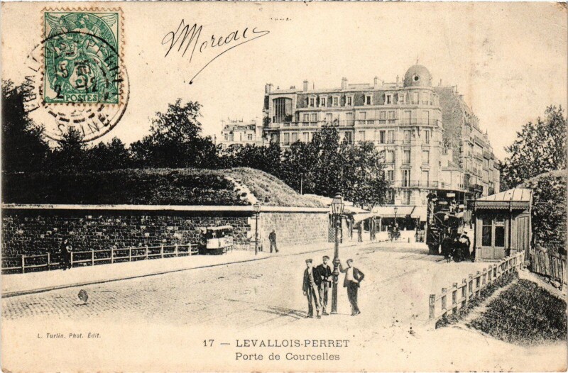 Carte postale ancienne Levallois Perret Porte de Courcelles à Levallois-Perret