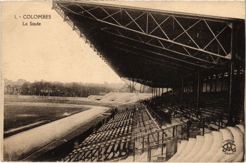 Carte postale ancienne Colombes Le Stade à Colombes