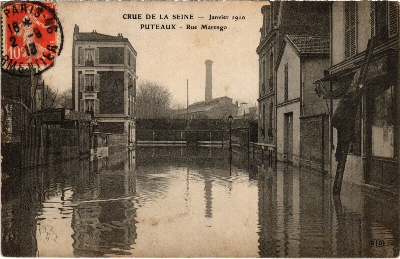 Carte postale ancienne Puteaux Rue Marengo à Puteaux