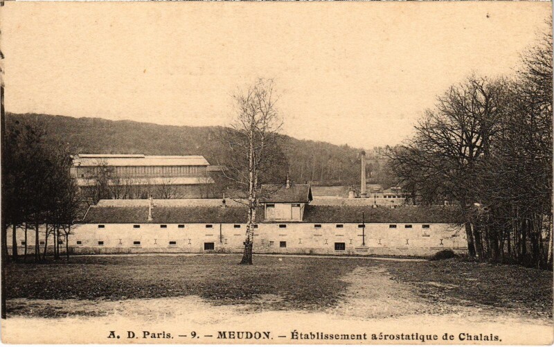 Carte postale ancienne Puteaux Etablissement de Chalais à Puteaux