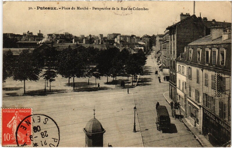 Carte postale ancienne Puteaux Place du Marche à Puteaux