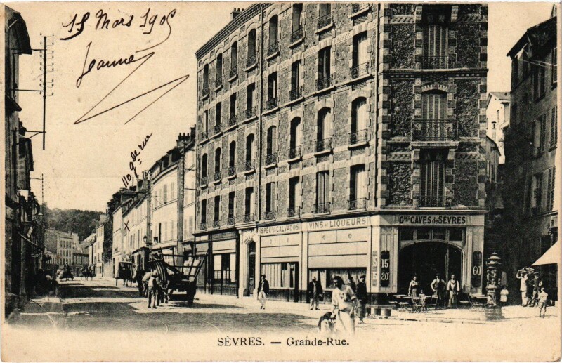 Carte postale ancienne Sevres Grande Rue