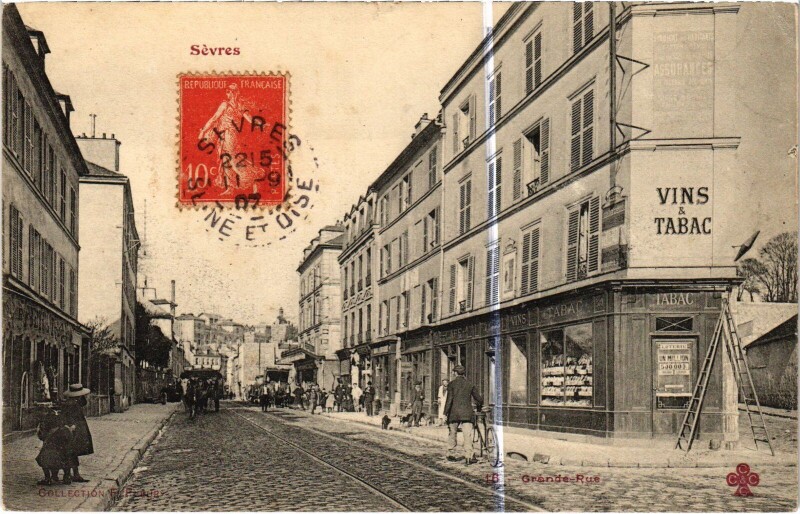 Carte postale ancienne Sevres Grande Rue