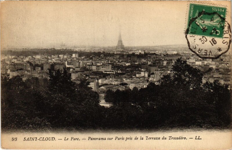 Carte postale ancienne Saint-Cloud Le Parc - Panorama sur Paris à Saint-Cloud