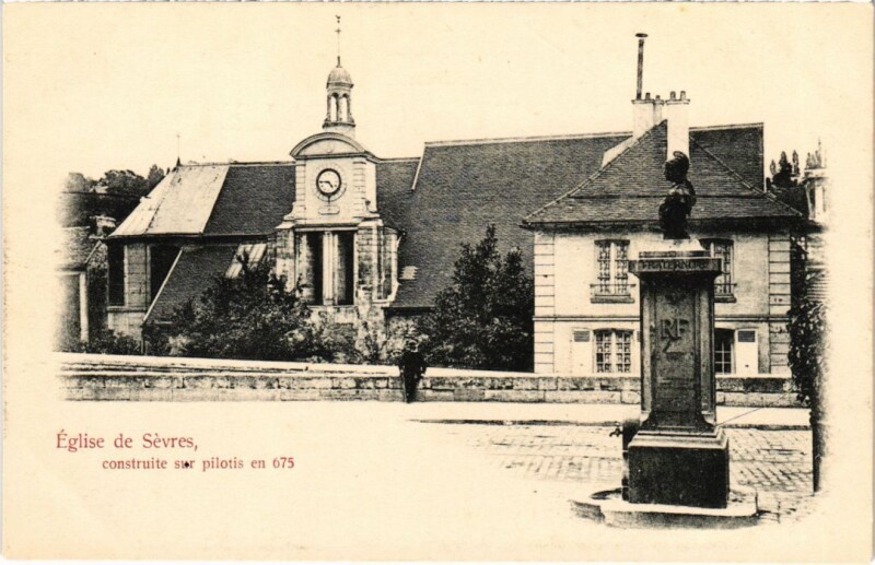 Carte postale ancienne Sevres Eglise