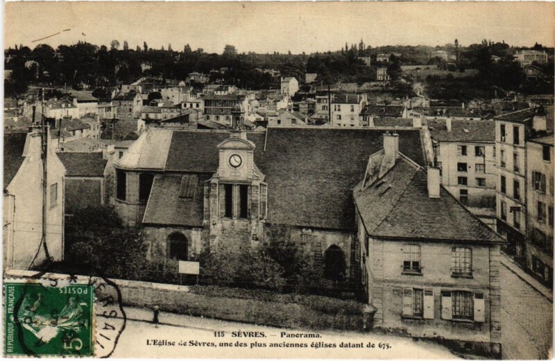 Carte postale ancienne Sevres Panorama - L'Eglise