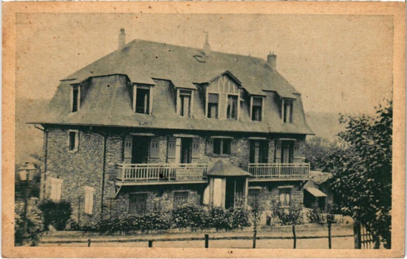 Carte postale ancienne Sevres La Reve a Sevres