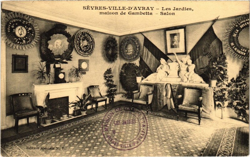Carte postale ancienne Ville-d'Avray Sevres - Les Jardies - Maison de Gambetta - Salon à Ville-d'Avray