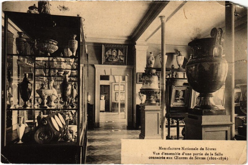 Carte postale ancienne Sevres Manufacture Nationale