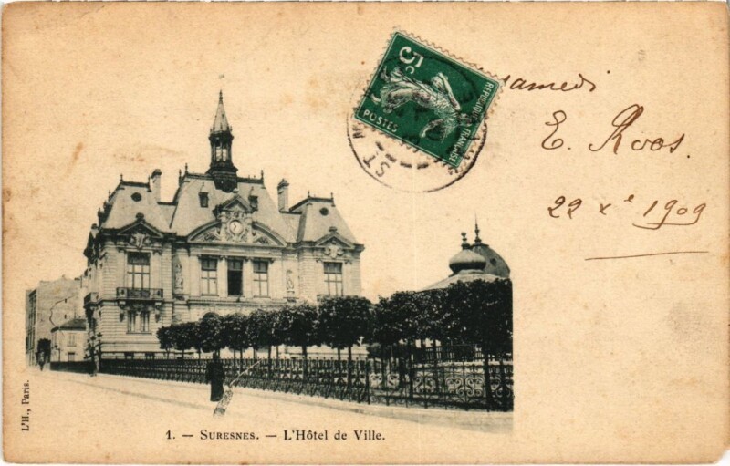 Carte postale ancienne Suresnes L'Hotel de Ville à Suresnes