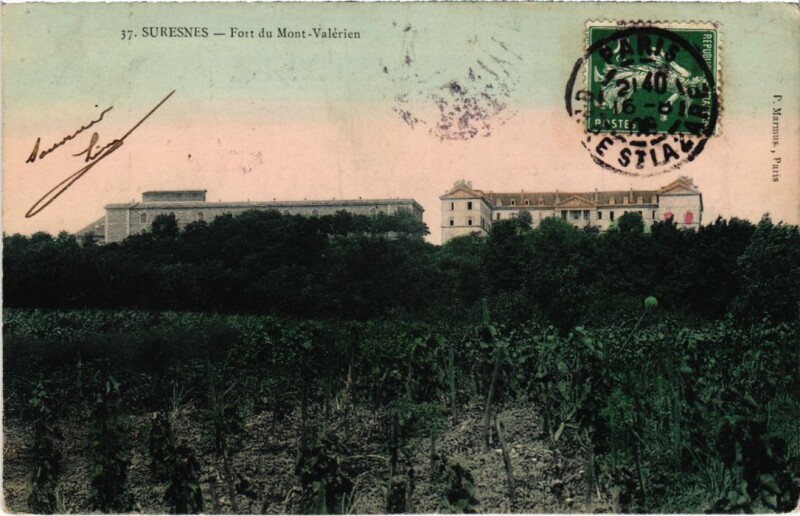 Carte postale ancienne Suresnes Fort du Mont-Valerien à Suresnes