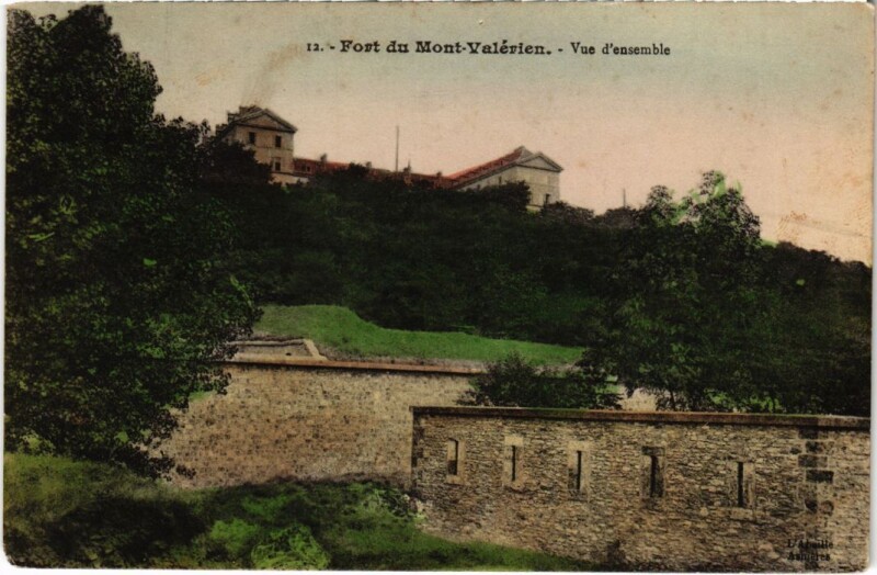 Carte postale ancienne Fort du Mont-Valerien - Vue d'Ensemble