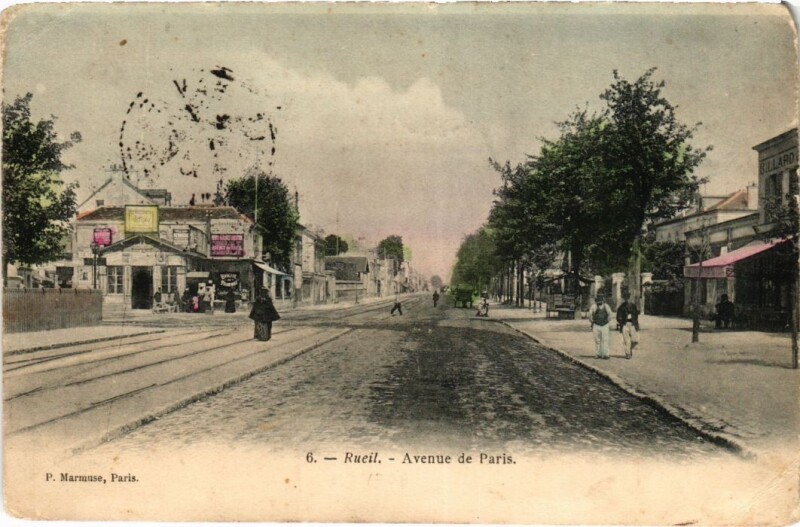 Carte postale ancienne Rueil-Malmaison Avenue de Paris à Rueil-Malmaison
