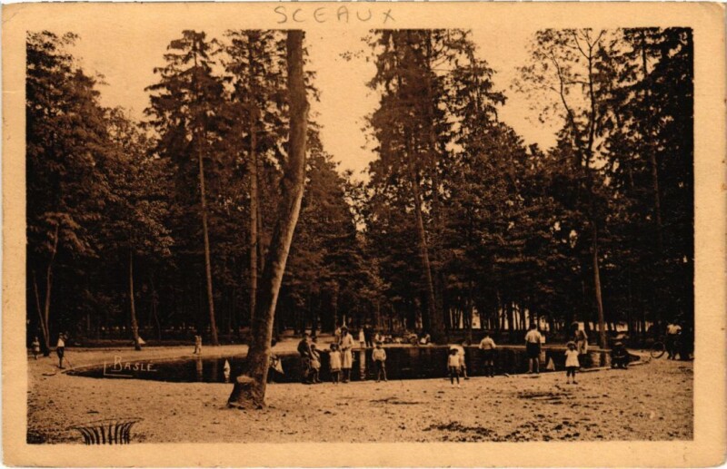 Carte postale ancienne Sceaux Chateau - Le Bassin des Enfants à Sceaux