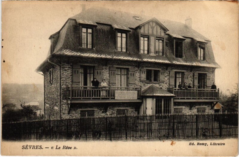 Carte postale ancienne Sevres Le Reve