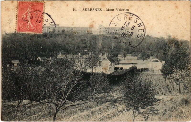 Carte postale ancienne Suresnes Mont-Valerien à Suresnes