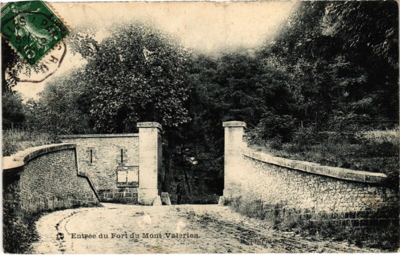 Carte postale ancienne Entree du Fort du Mont-Valerien