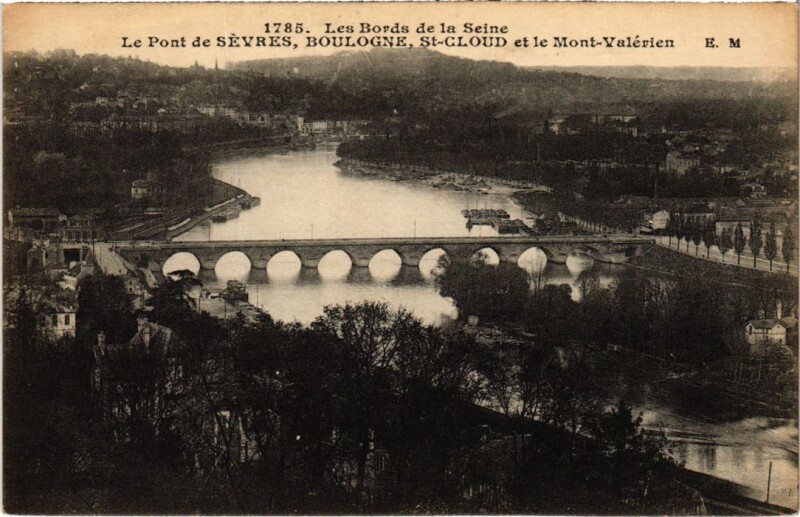 Carte postale ancienne Sevres Boulogne - Saint-Cloud - Mont-Valerien à Saint-Cloud