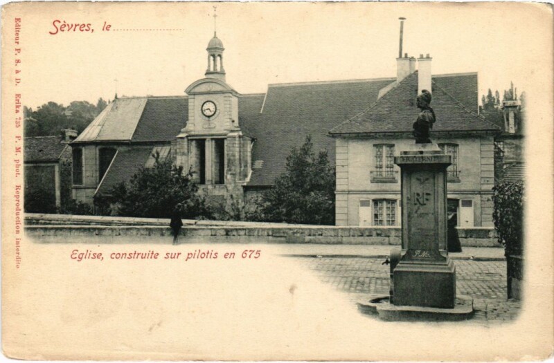 Carte postale ancienne Sevres Eglise