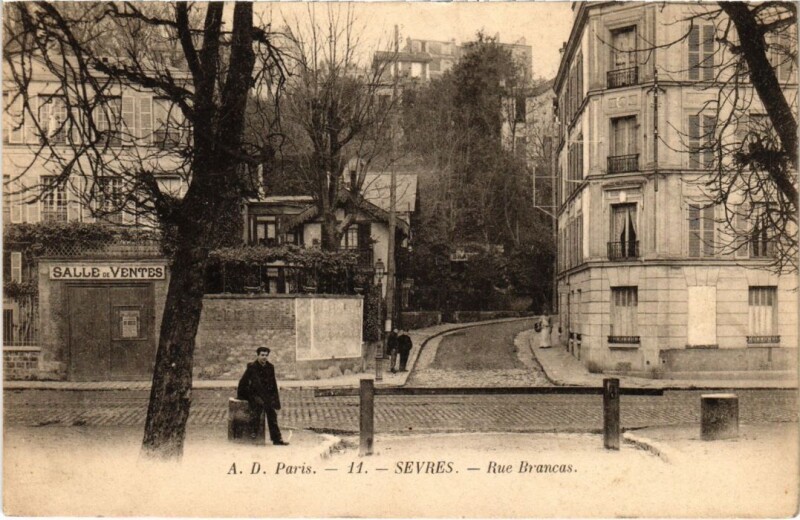 Carte postale ancienne Sevres Rue Brancas