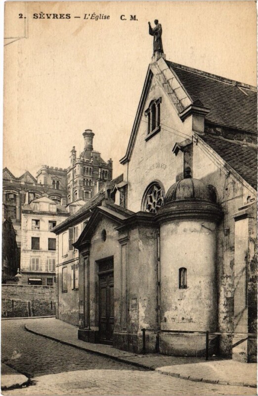Carte postale ancienne Sevres L'Eglise