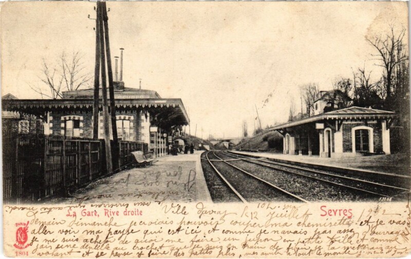 Carte postale ancienne Sevres La Gare - Rive Droite