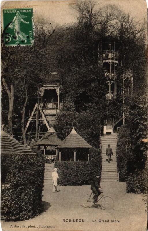 Carte postale ancienne Le Plessis-Robinson Le Grand Arbre au Plessis-Robinson