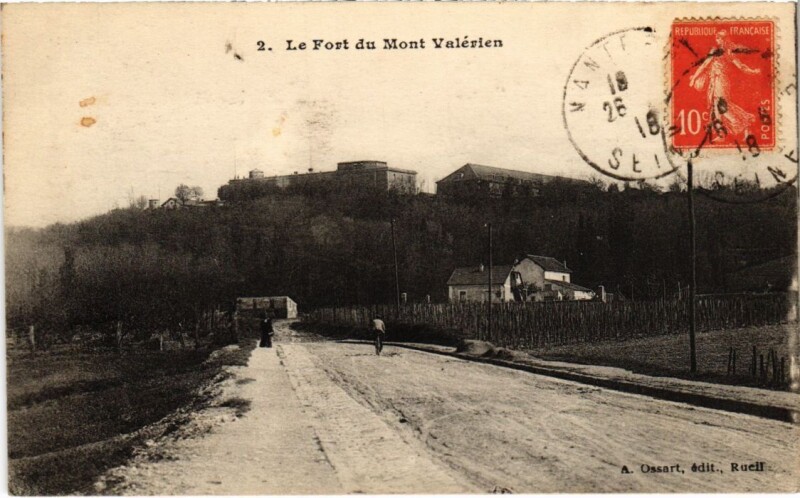 Carte postale ancienne Le Fort du Mont-Valerien