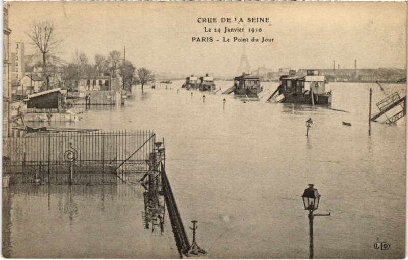 Carte postale ancienne Paris Crue de la Seine 1910 - Le Point du Jour