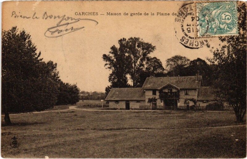 Carte postale ancienne Garches Maison de Garde à Garches