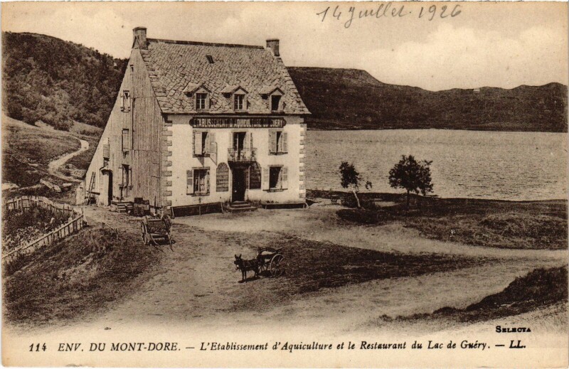 Carte postale ancienne Mont-Dore L'Etablissement d'Aquiculture France à Mont-Dore