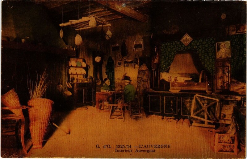 Carte postale ancienne Auvergne Interieur Auvergnat France