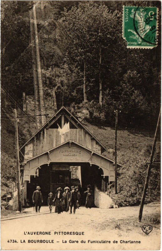 Carte postale ancienne La Bourboule La Gare du Funiculaire de Charlanne France à La Bourboule
