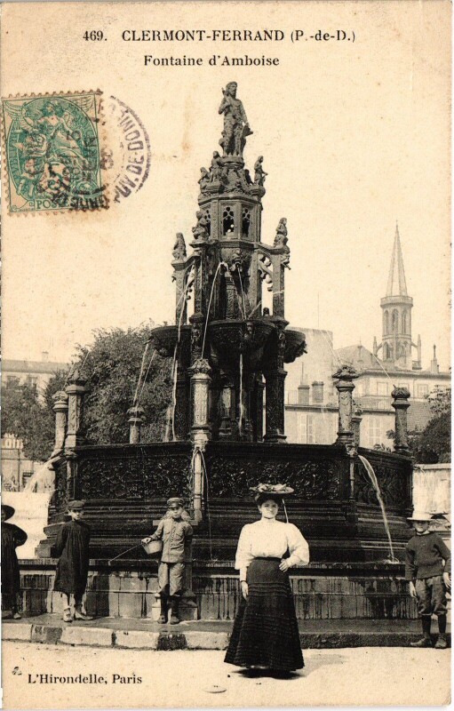 Carte postale ancienne Clermont-Ferrand Fontaine d'Amboise France à Clermont-Ferrand