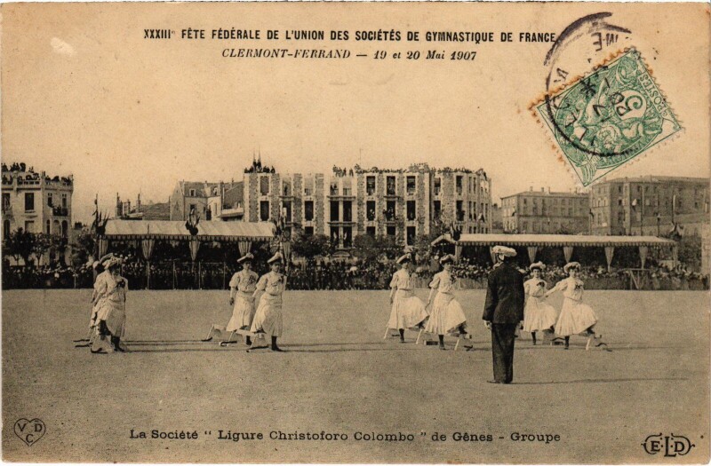 Carte postale ancienne Clermont-Ferrand La Societe de Genes, Groupe France à Clermont-Ferrand