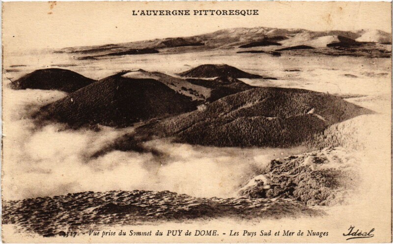 Carte postale ancienne Puy de Dome Vue prise du Sommet France