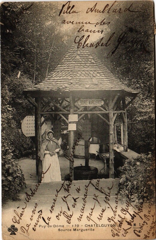 Carte postale ancienne Chatel-Guyon Source Marguerite France