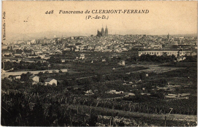 Carte postale ancienne Clermont-Ferrand Panorama France à Clermont-Ferrand