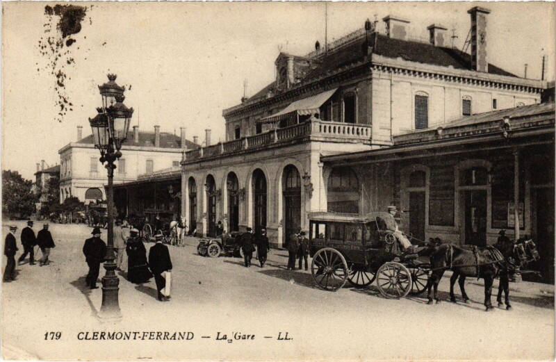 Carte postale ancienne Clermont-Ferrand La Gare France à Clermont-Ferrand