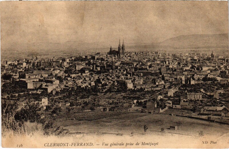 Carte postale ancienne Clermont-Ferrand Vue Generale prise de Montjuzet France à Clermont-Ferrand