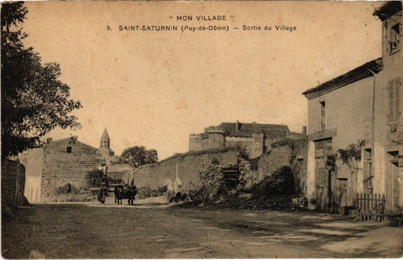 Carte postale ancienne Saint-Saturnin Sortie du Village France à Saint-Saturnin