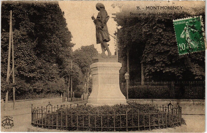 Carte postale ancienne Montmorency Statue de Jean Jacques Rousseau à Montmorency